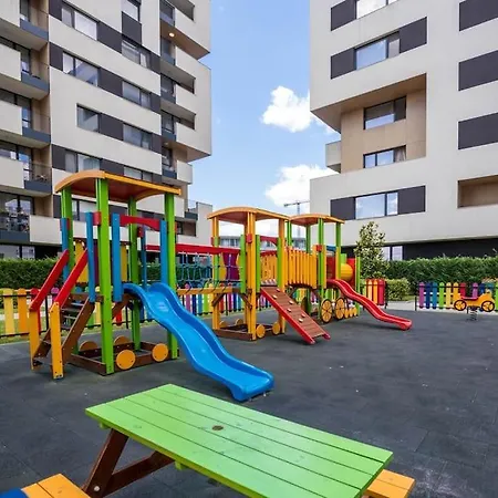Labyrinth - Free Parking Space Included 公寓 *