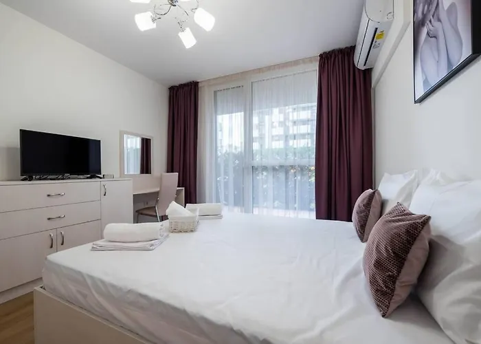 Labyrinth - Free Parking Space Included Apartament *