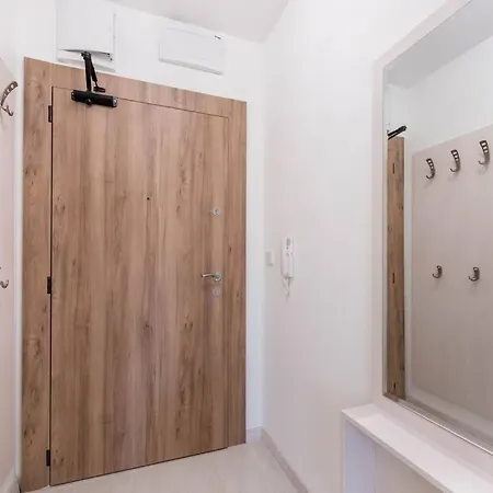 Labyrinth - Free Parking Space Included Varna