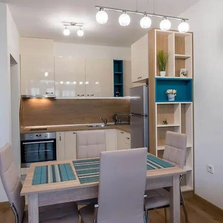 Labyrinth - Free Parking Space Included Apartament Varna