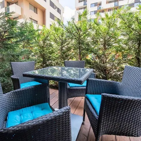 Labyrinth - Free Parking Space Included * Varna