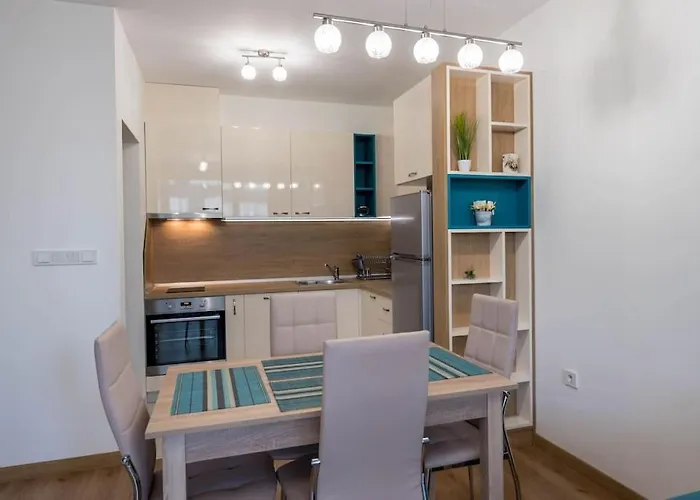 Labyrinth - Free Parking Space Included Apartment Varna