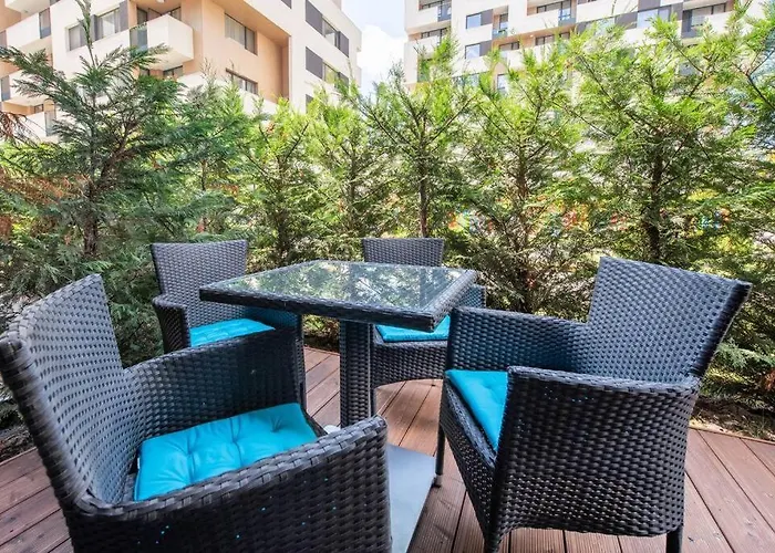 Labyrinth - Free Parking Space Included * Varna